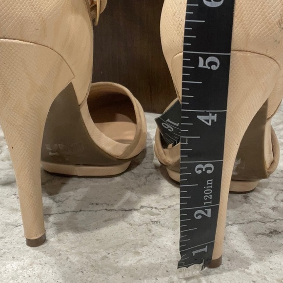 Wild diva lunge heels 👠 - Picture 3 of 8